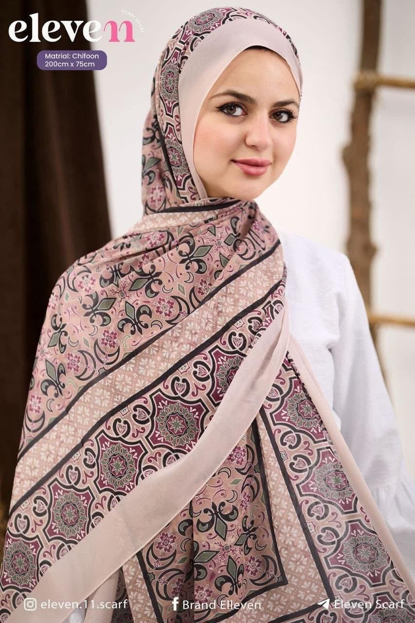 🧕 Digital Printed Crêpe Chiffon Hijab – Elegant & Practical