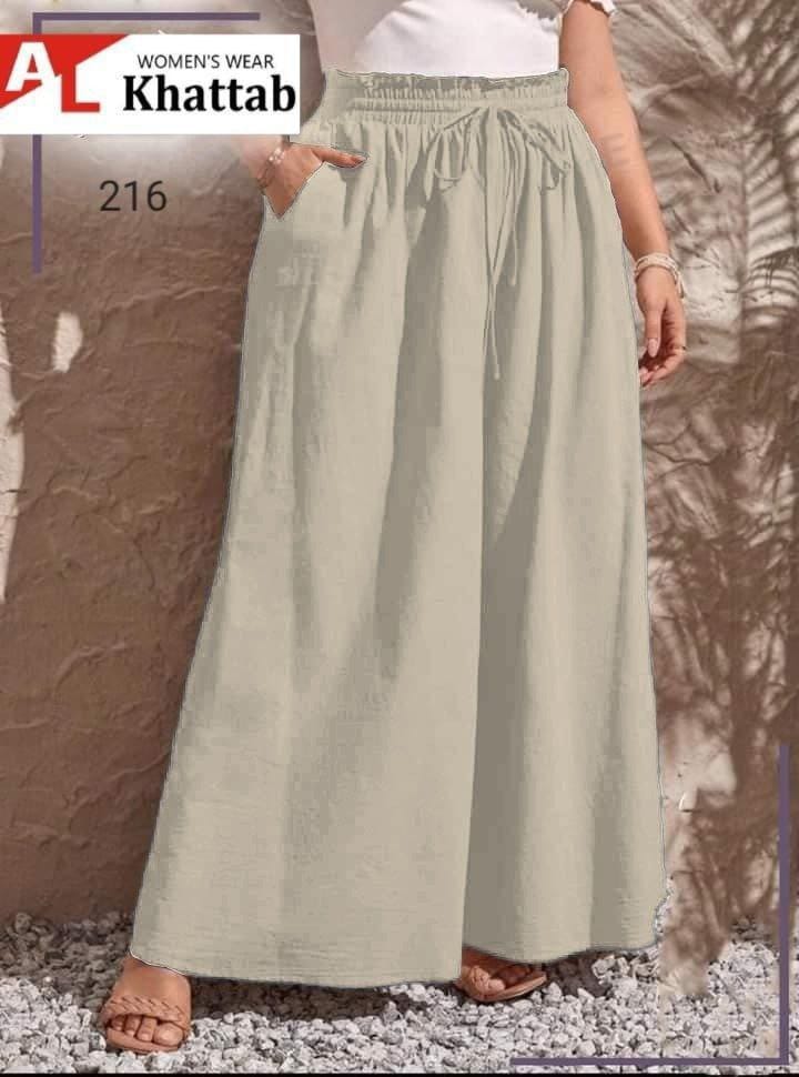Wide-legged pants