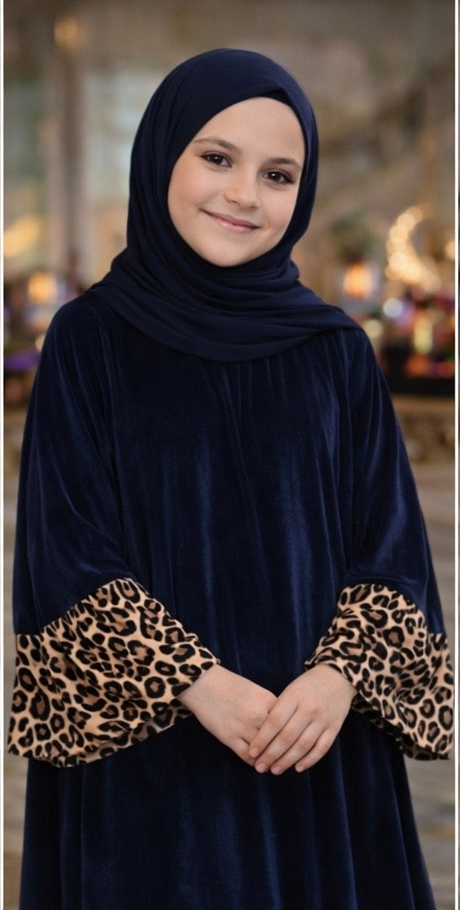 Girls Velvet Abaya – Prayer & Occasions Heba Boutique