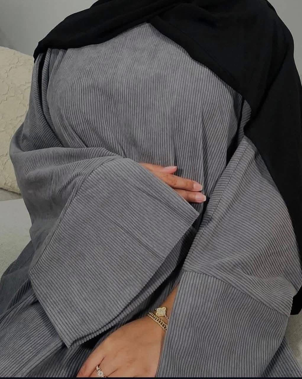 Velvet Ribbed Winter Abaya Dress – Elegant & Modest