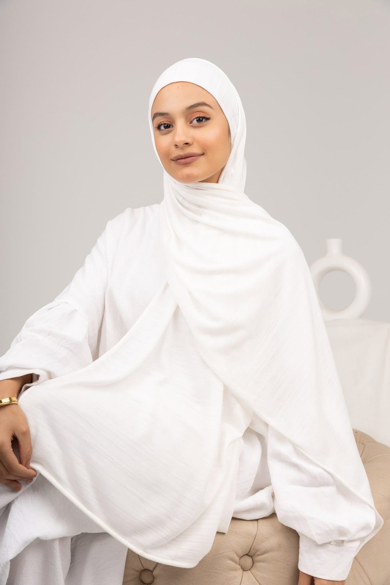 Soft Chanel Hijab with Underscarf – Le Voile Heba Boutique