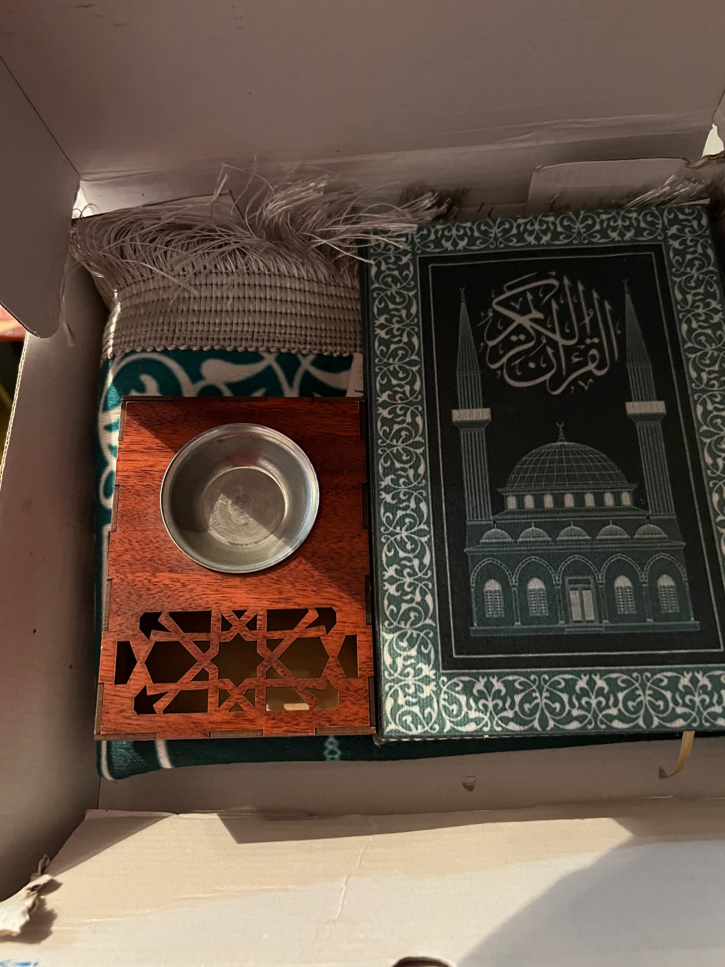 Gift box