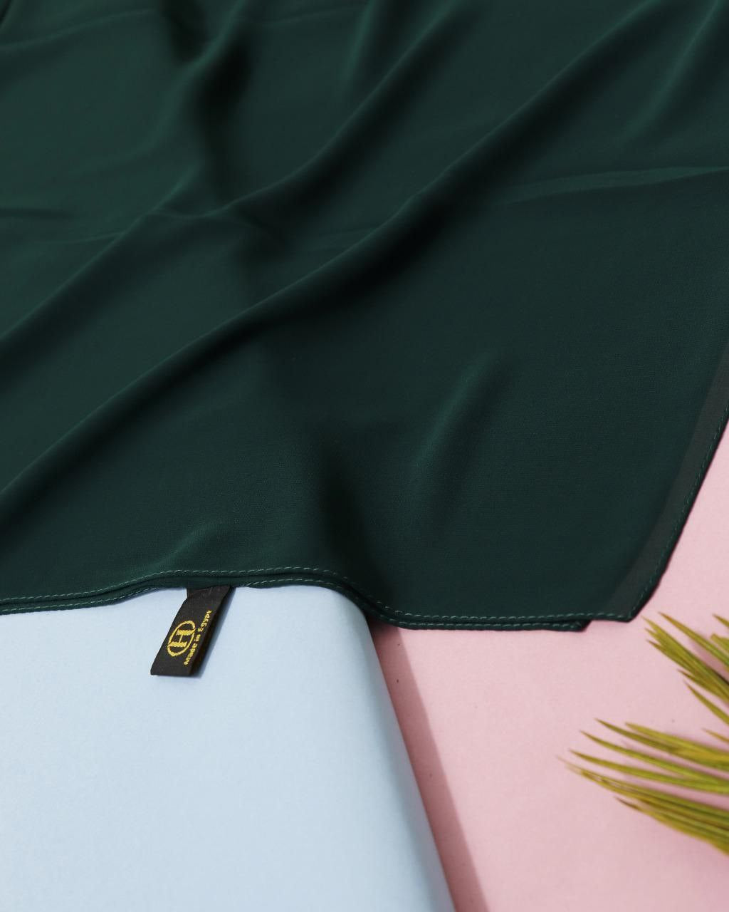 Plain Chiffon Crepe Hijab – 200×70 cm