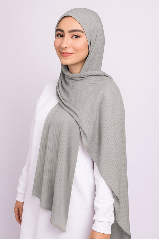 Kuwaiti Cotton Gel Hijab with Crystals – Elegant & Timeless ✨