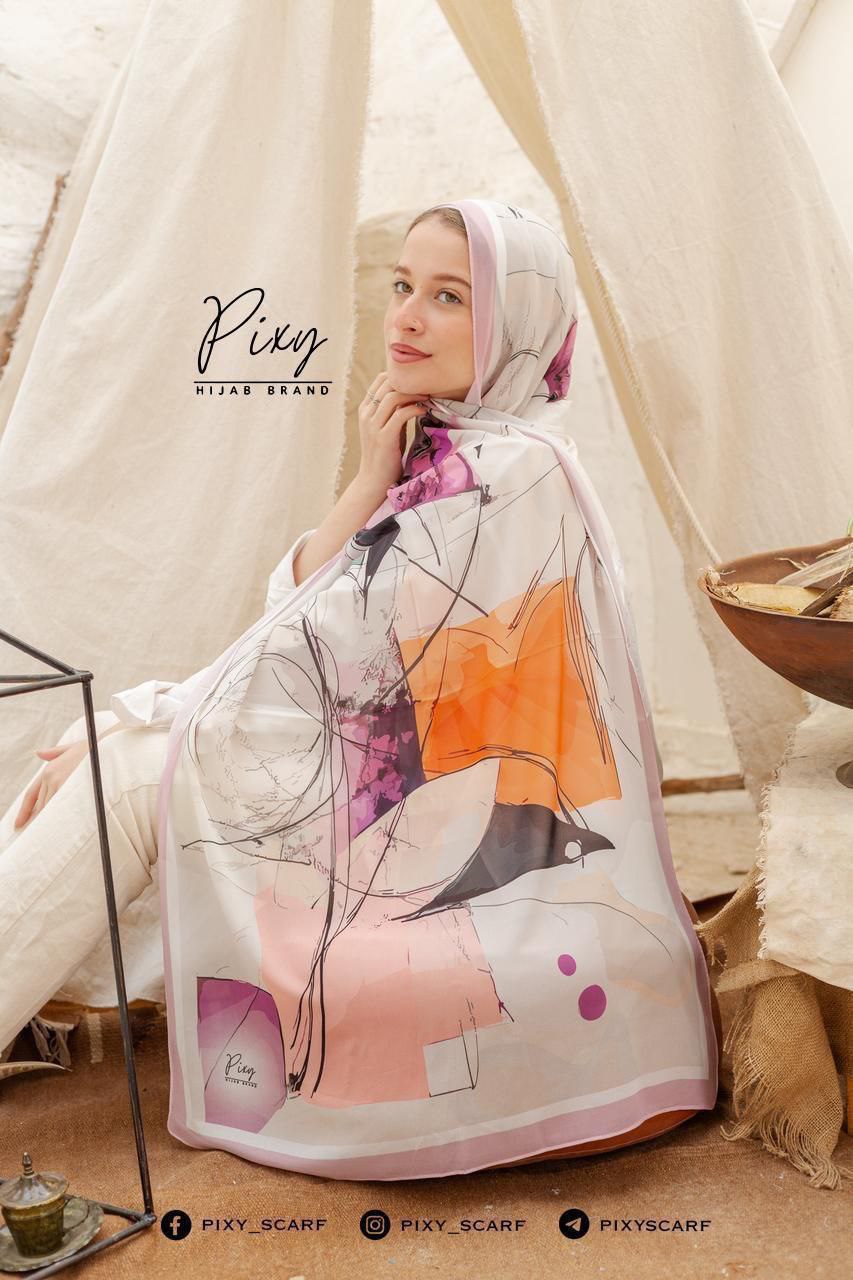 🧕 Digital Printed Crêpe Chiffon Hijab – Elegant & Practical