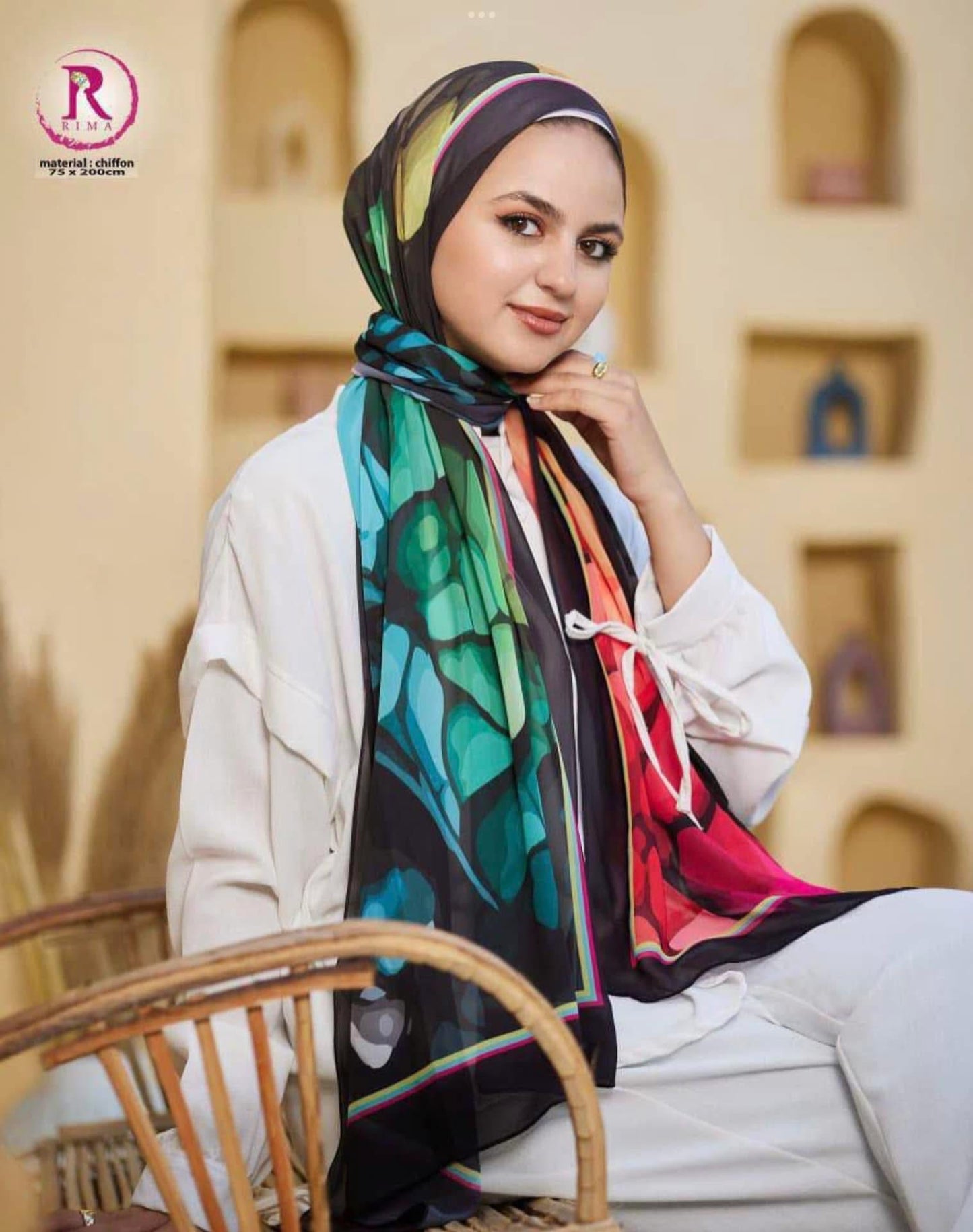 🧕 Digital Printed Crêpe Chiffon Hijab – Elegant & Practical