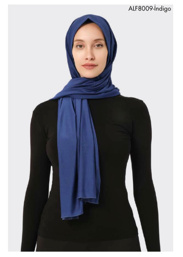 Stay Dry in Style – Waterproof Hijab