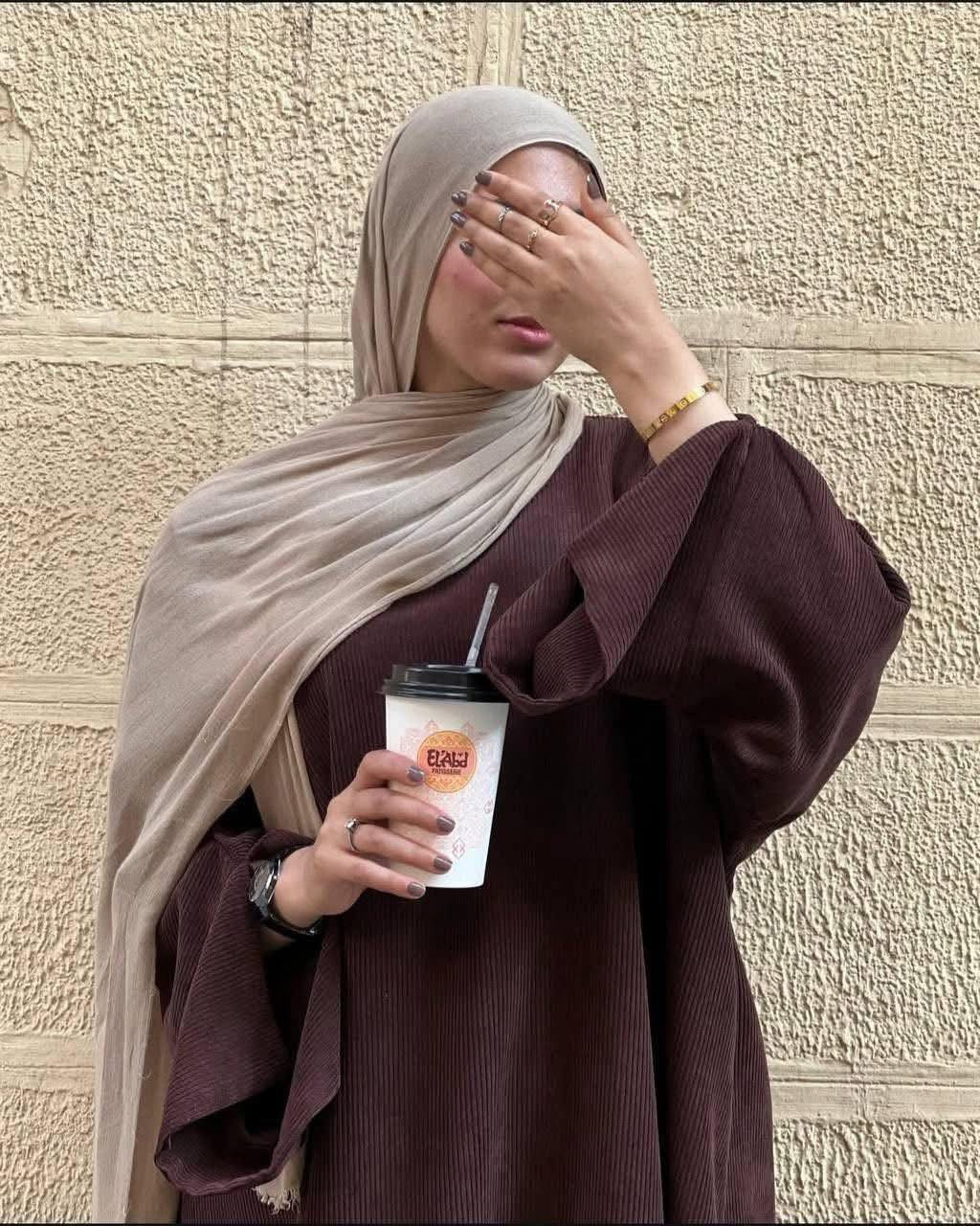 Velvet Ribbed Winter Abaya Dress – Elegant & Modest