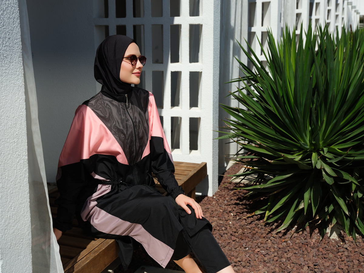 Sporty Modest Swim Set – Color Block Design Heba Boutique