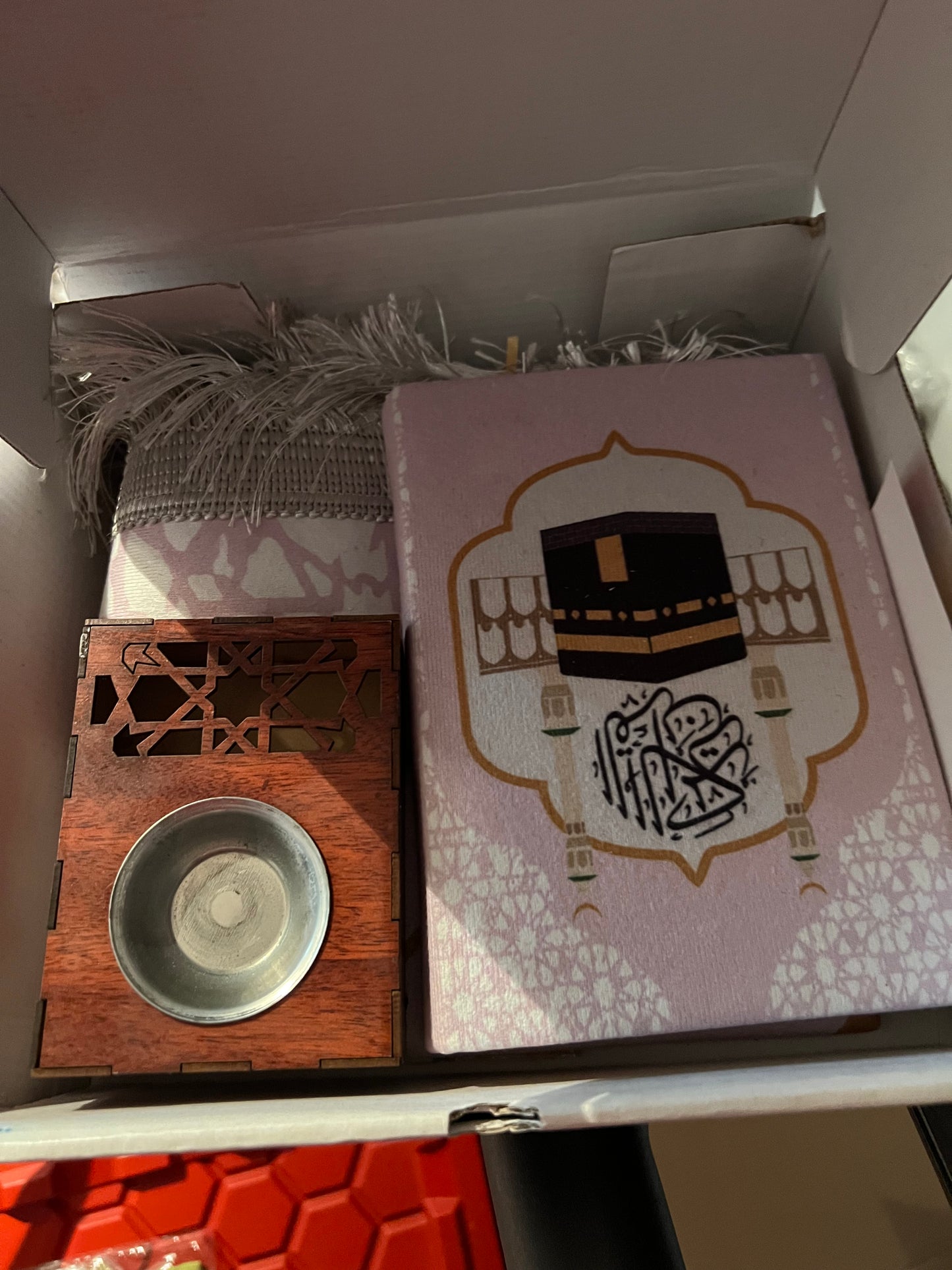 Gift box