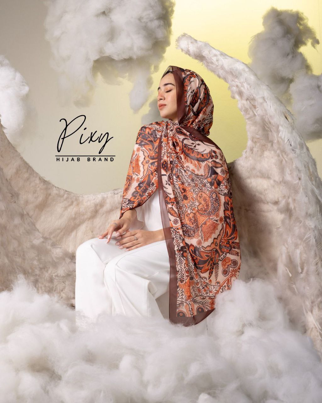 🧕 Digital Printed Crêpe Chiffon Hijab – Elegant & Practical