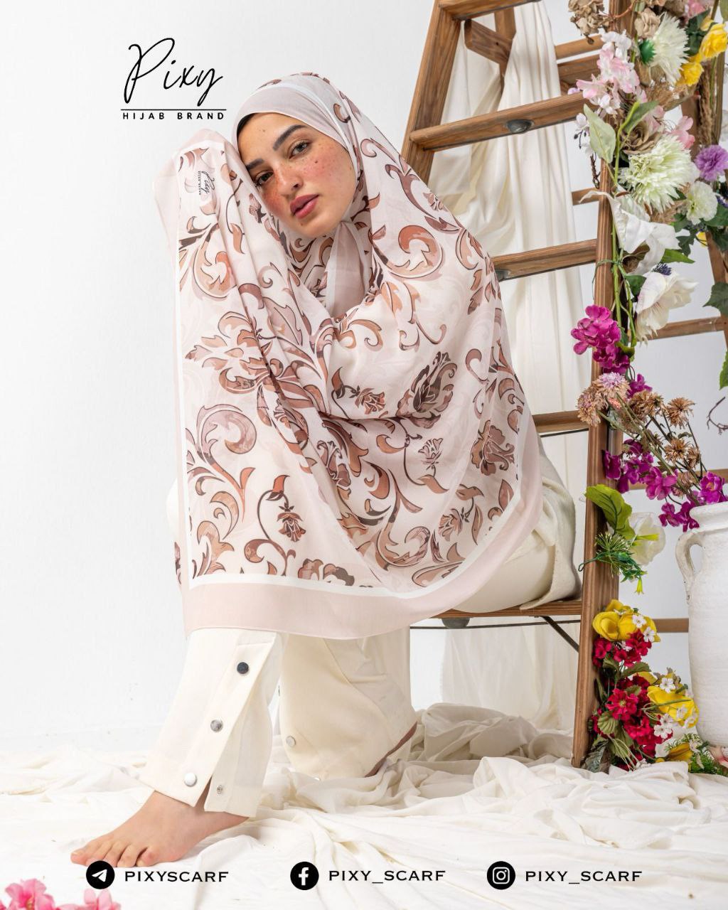 🧕 Digital Printed Crêpe Chiffon Hijab – Elegant & Practical