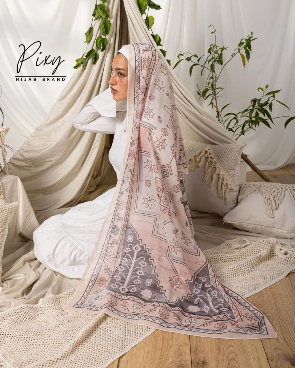 🧕 Digital Printed Crêpe Chiffon Hijab – Elegant & Practical