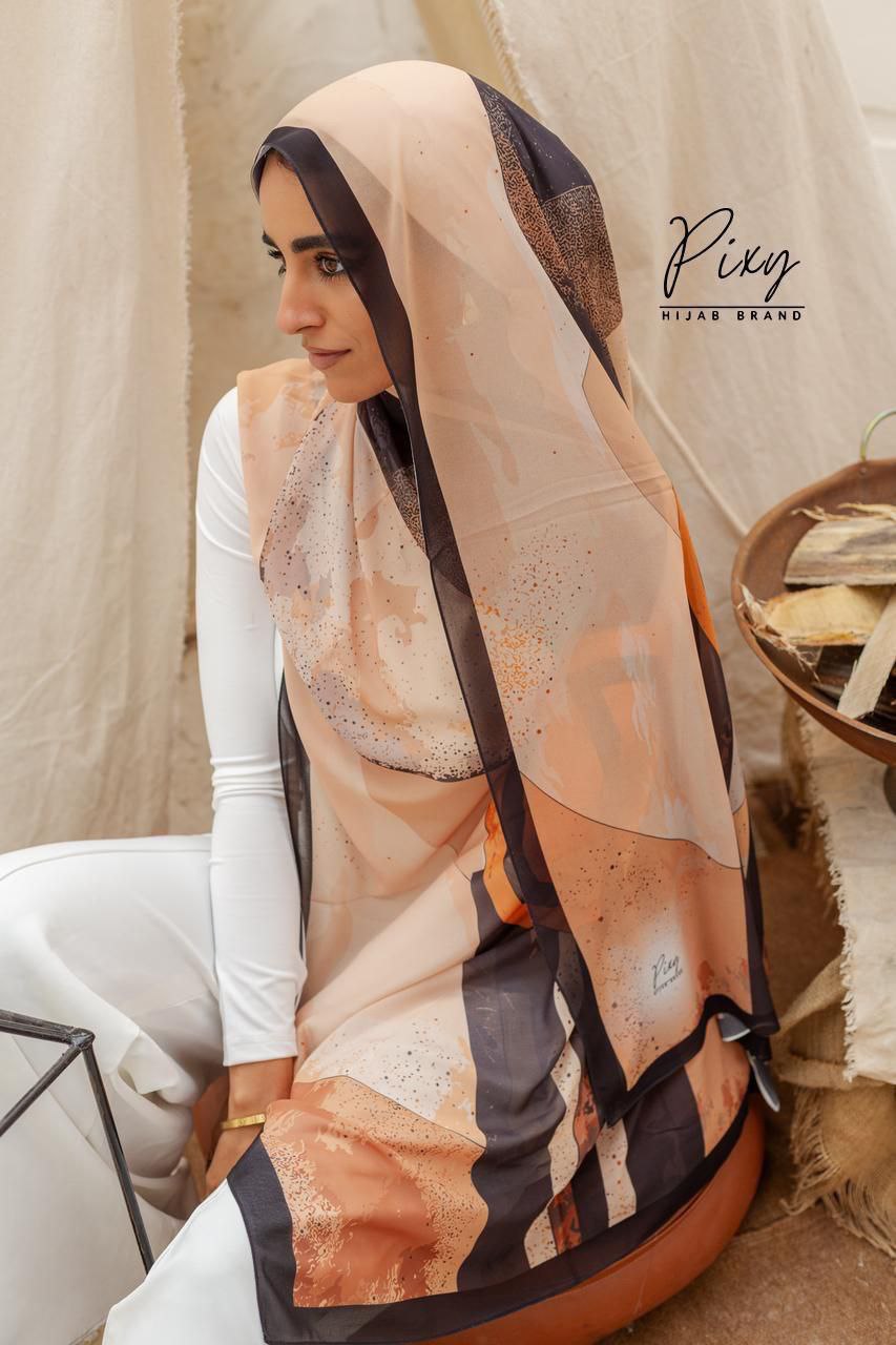 🧕 Digital Printed Crêpe Chiffon Hijab – Elegant & Practical