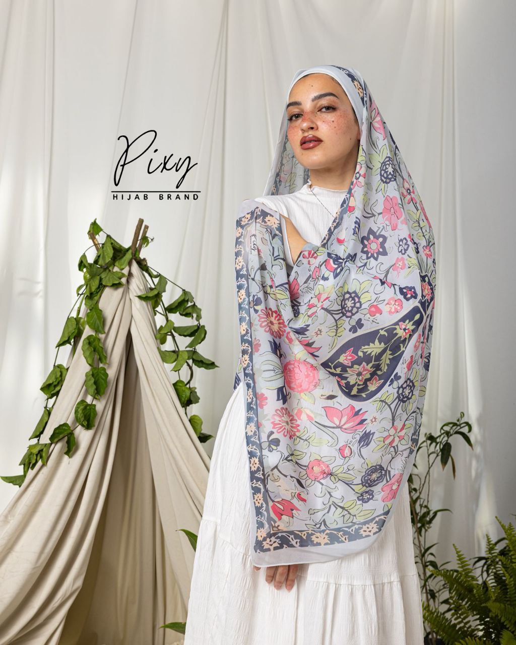 🧕 Digital Printed Crêpe Chiffon Hijab – Elegant & Practical